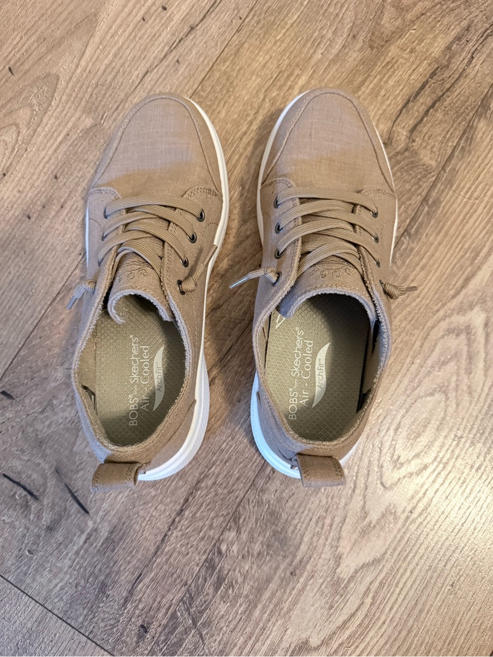 BOBS from Skechers Arch Fit Air Cooled Skipper Size 6.5 in Tan. - Picture 2 of 5